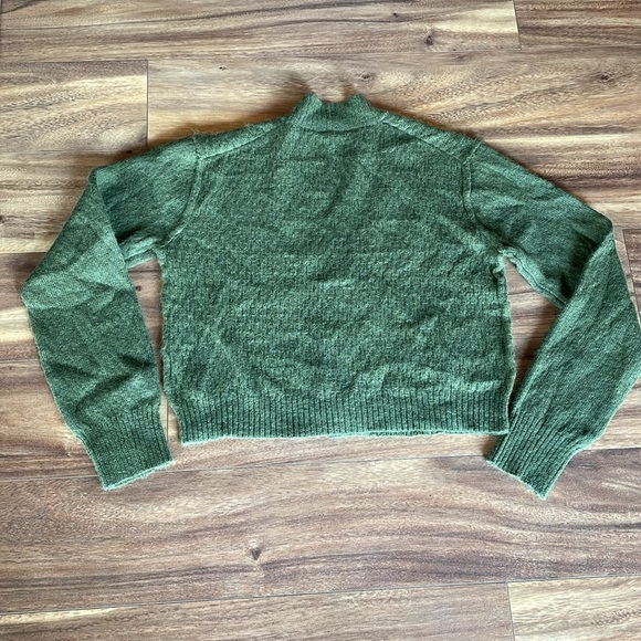 ATM NWOT Green Boxy Cardigan - Picture 6 of 8